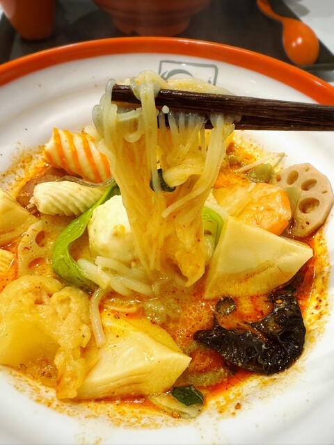 久天 麻辣烫 春雨